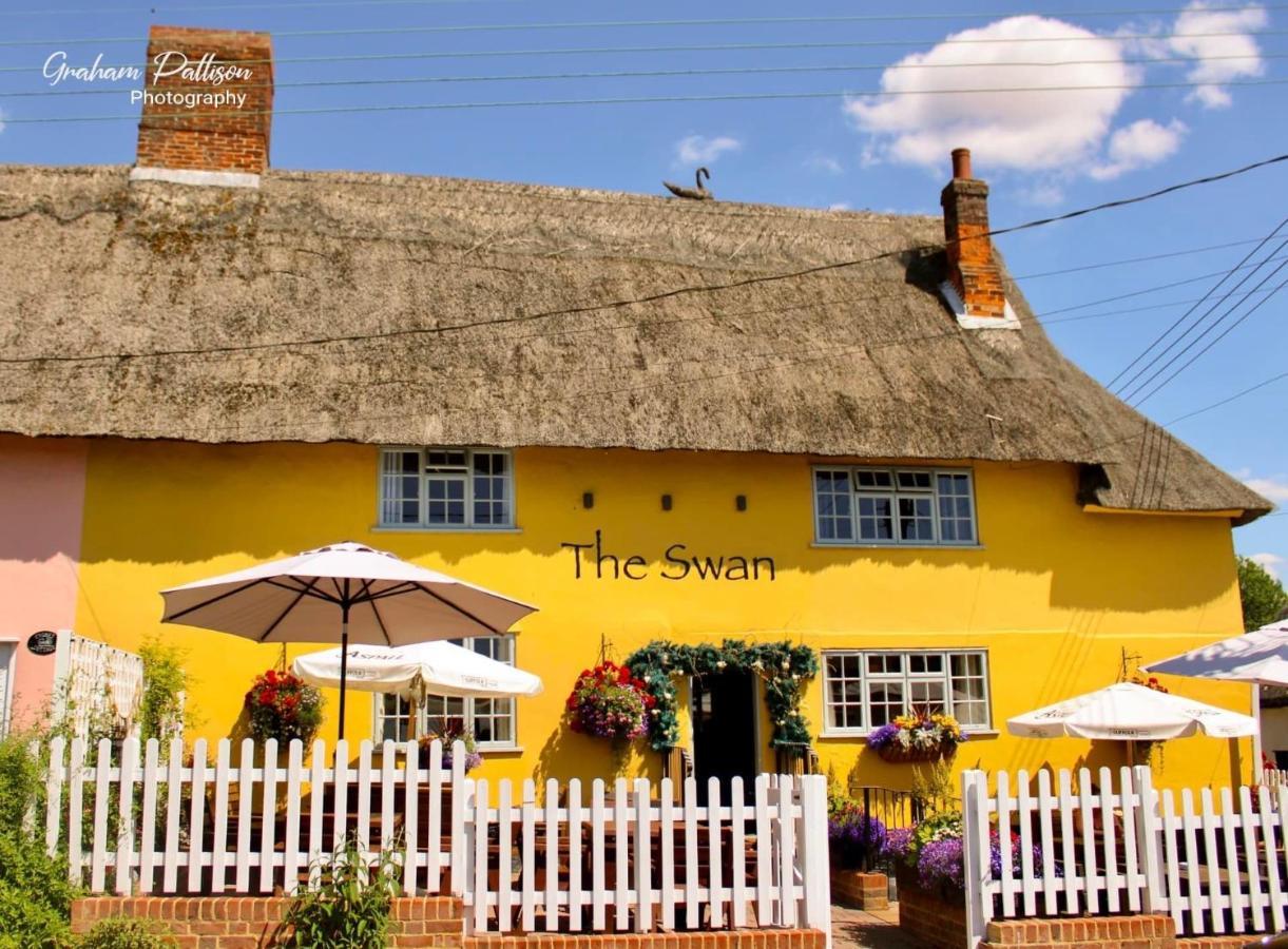 The Swan Inn Monks Eleigh ภายนอก รูปภาพ